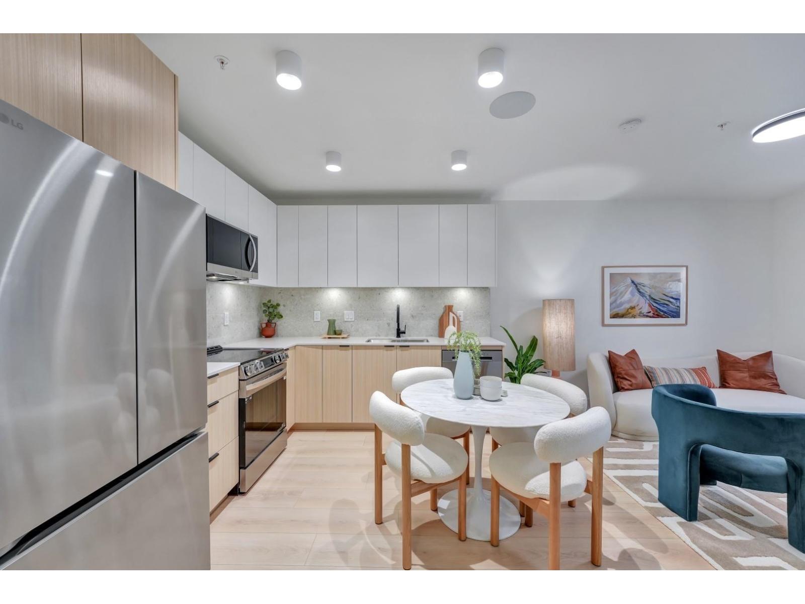 A307 5360 204th Street, Langley, British Columbia  V0V 0V0 - Photo 4 - R3059187