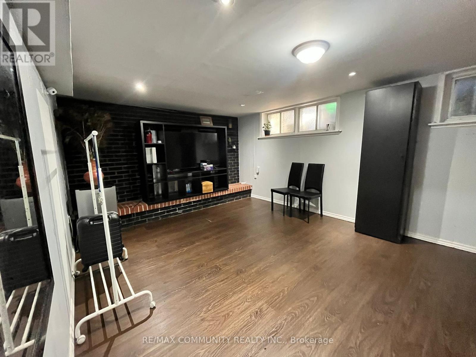 BASEMENT - 65 BLAKEMANOR BOULEVARD, Toronto, Ontario