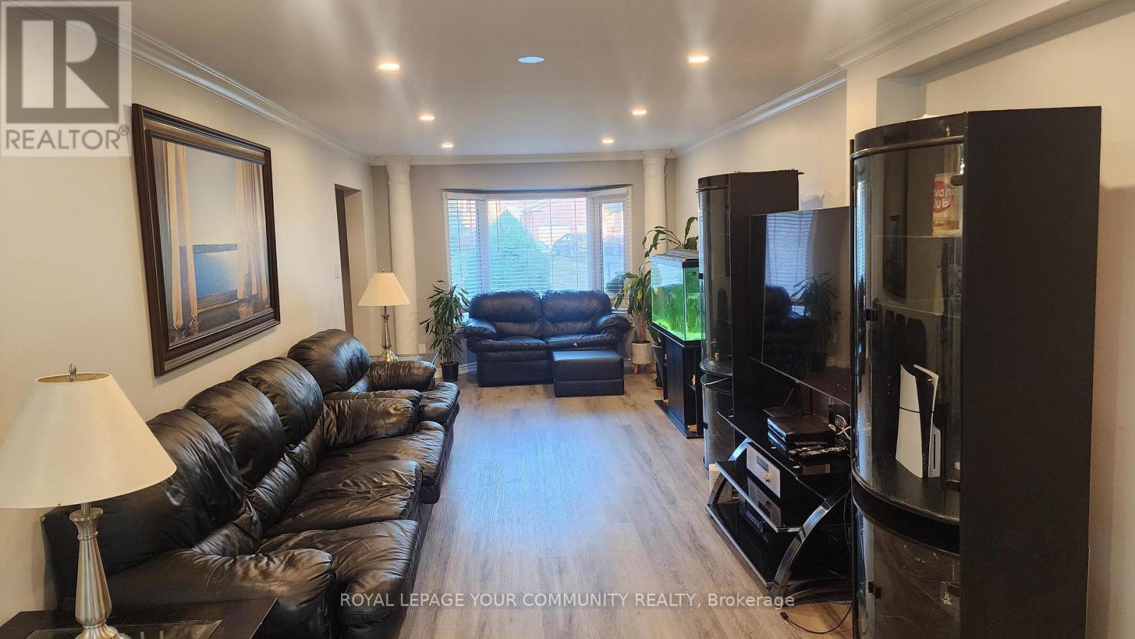1331 Anton Square, Pickering, Ontario  L1V 5S8 - Photo 8 - E12466331