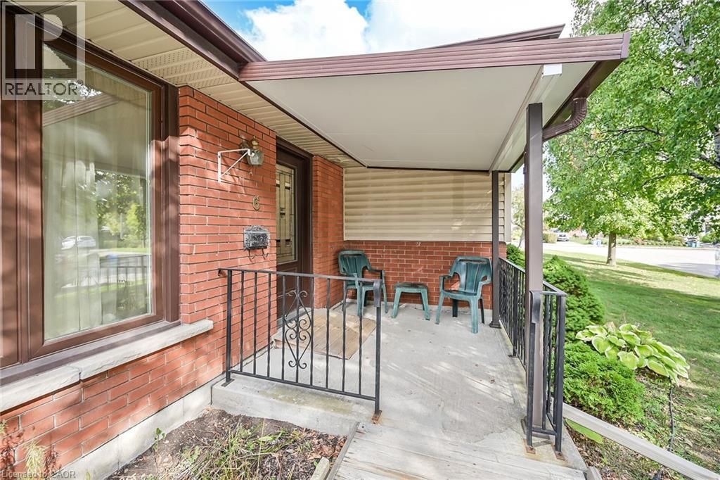 6 Kirkland Avenue, Hamilton, Ontario  L8V 3V9 - Photo 5 - 40779803