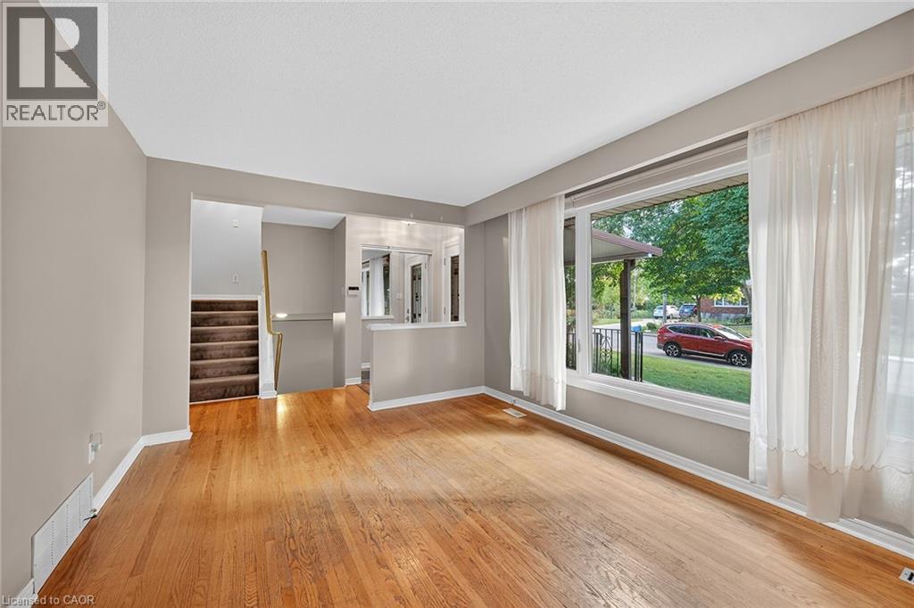 6 Kirkland Avenue, Hamilton, Ontario  L8V 3V9 - Photo 9 - 40779803