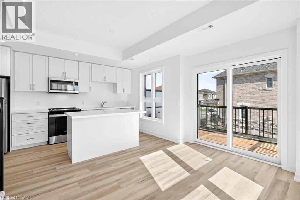 70 Kenesky Drive Unit# 39, Waterdown, Ontario  L0R 2H7 - Photo 10 - 40779699