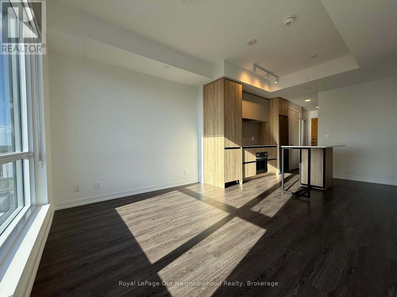 2512 - 7950 Bathurst Street, Vaughan, Ontario  L4J 0L4 - Photo 6 - N12466414