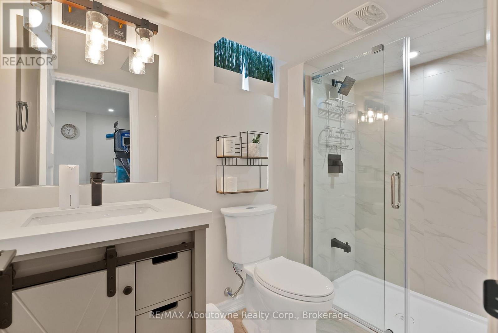 2599 Castle Hill Crescent, Oakville, Ontario  L6H 6J1 - Photo 40 - W12465871