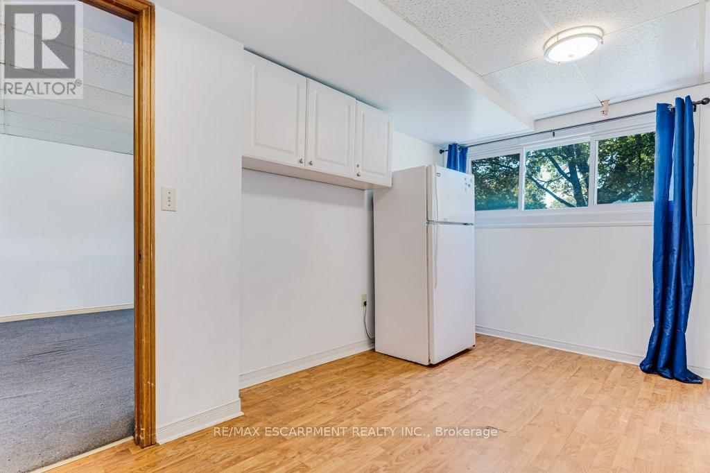 12 Shoreline Drive, St. Catharines, Ontario  L2N 3V8 - Photo 22 - X12466097