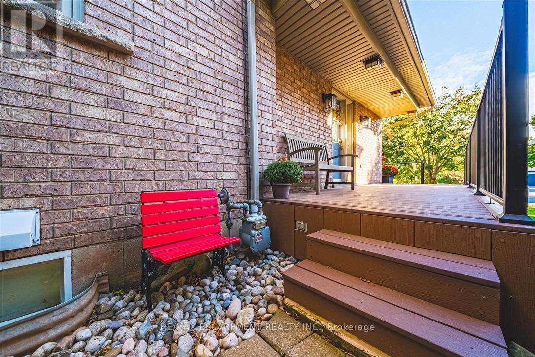 55 Morwick Drive, Hamilton, Ontario  L9G 4Y4 - Photo 29 - X12466125