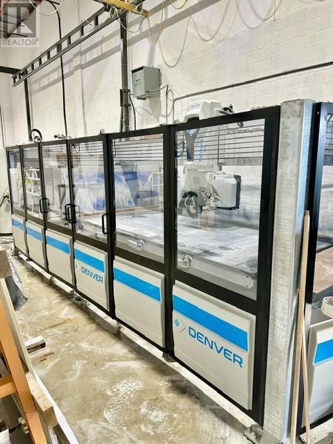 4 - 465 Pinebush Road S, Cambridge, Ontario N1T 2J4 - Photo 10 - X12466147