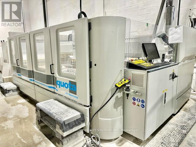 4 - 465 Pinebush Road S, Cambridge, Ontario N1T 2J4 - Photo 13 - X12466147