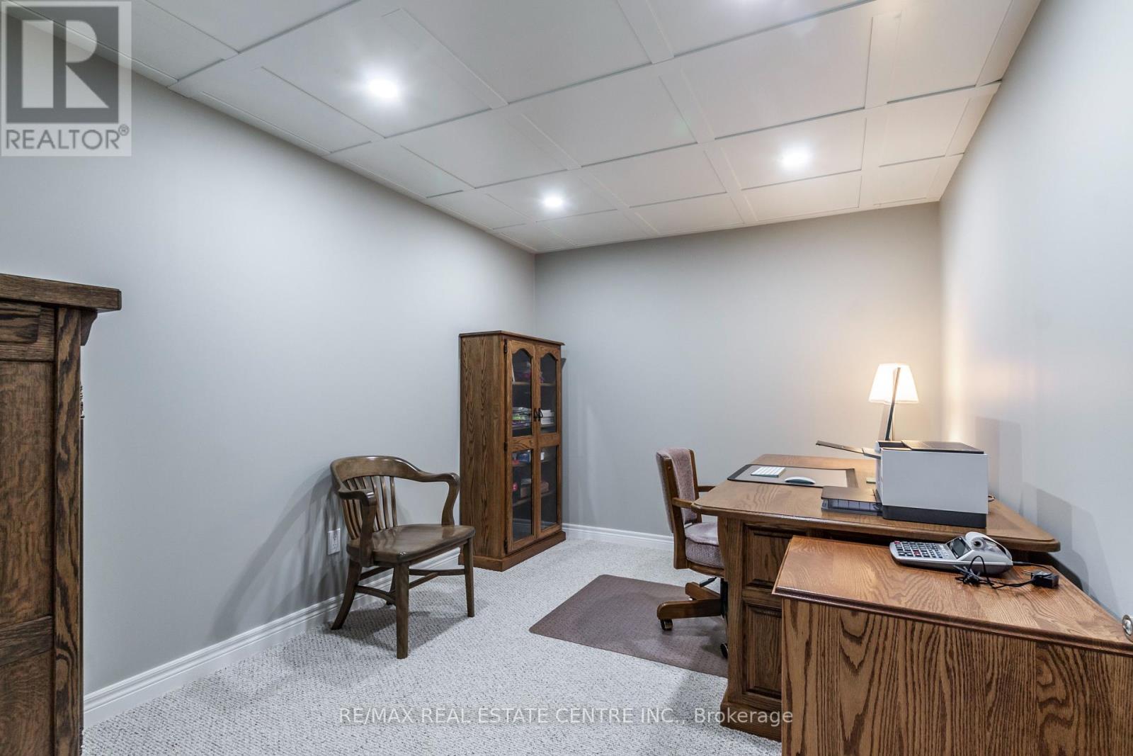16 - 71 Beasley Crescent, Cambridge, Ontario  N1T 1P5 - Photo 31 - X12466167