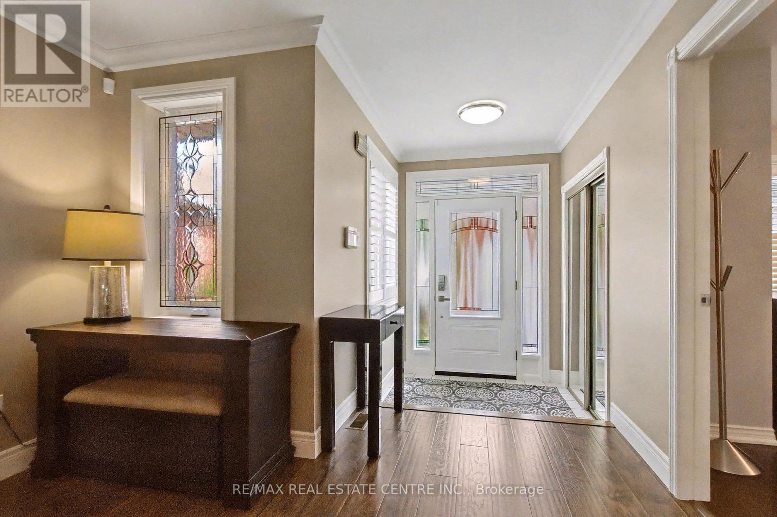 16 - 71 Beasley Crescent, Cambridge, Ontario  N1T 1P5 - Photo 6 - X12466167