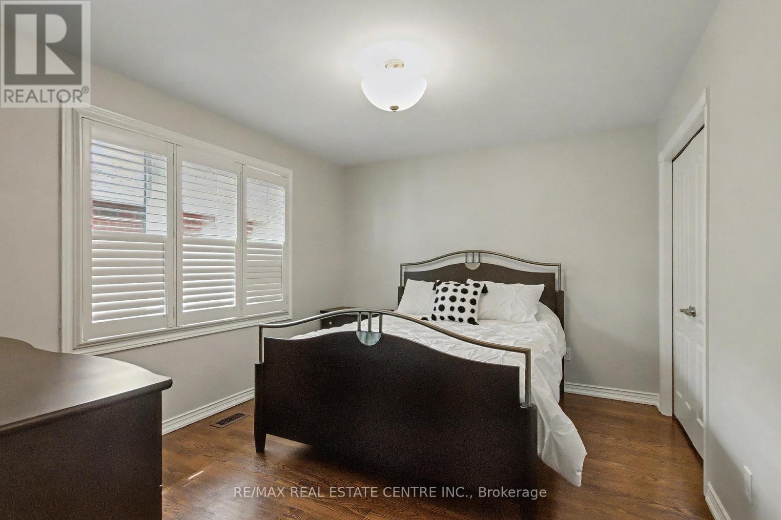 16 - 71 Beasley Crescent, Cambridge, Ontario  N1T 1P5 - Photo 9 - X12466167