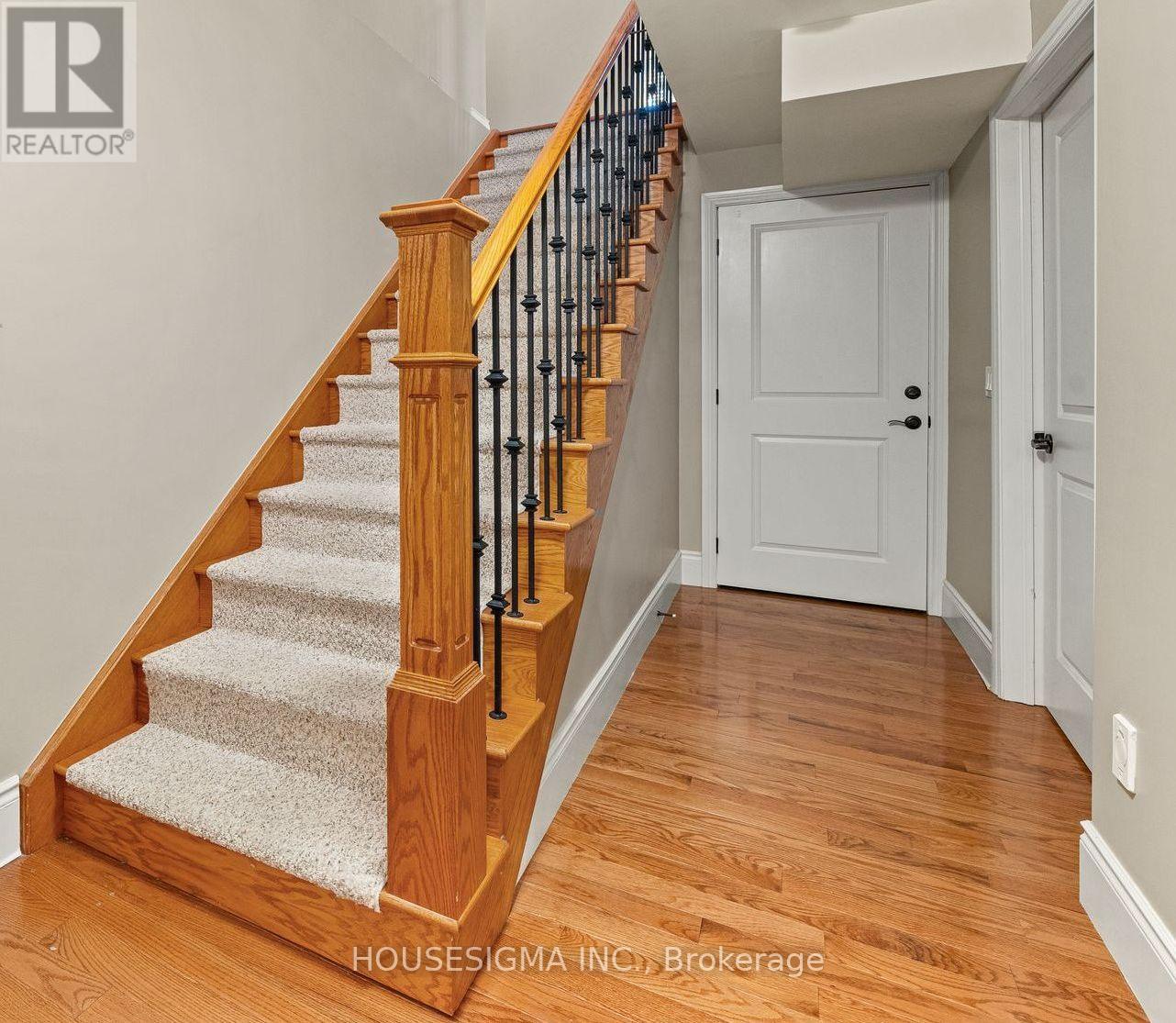 8 Mount Pleasant Road, Belleville (Belleville Ward), Ontario  K8N 3J2 - Photo 28 - X12466190