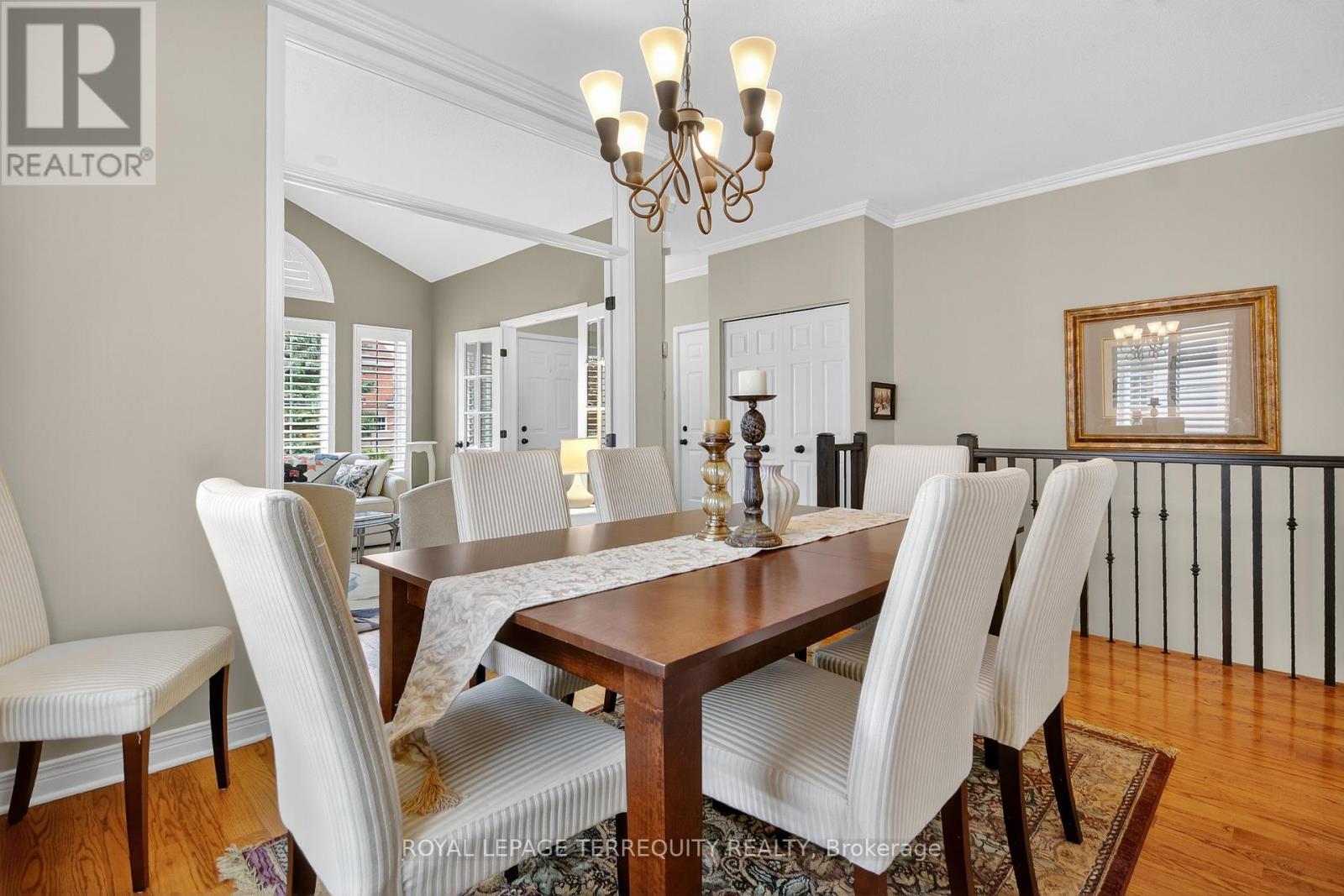 96 Allanford Avenue, Ottawa, Ontario  K1T 3Y6 - Photo 7 - X12466192