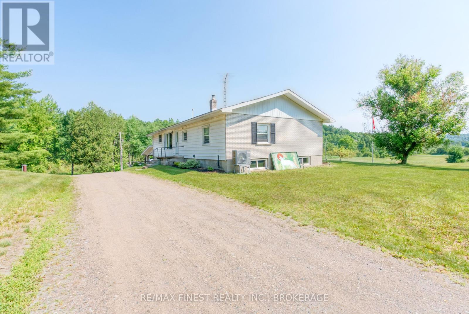 1286 Brock Road, Frontenac, Ontario  K0H 2E0 - Photo 2 - X12466390