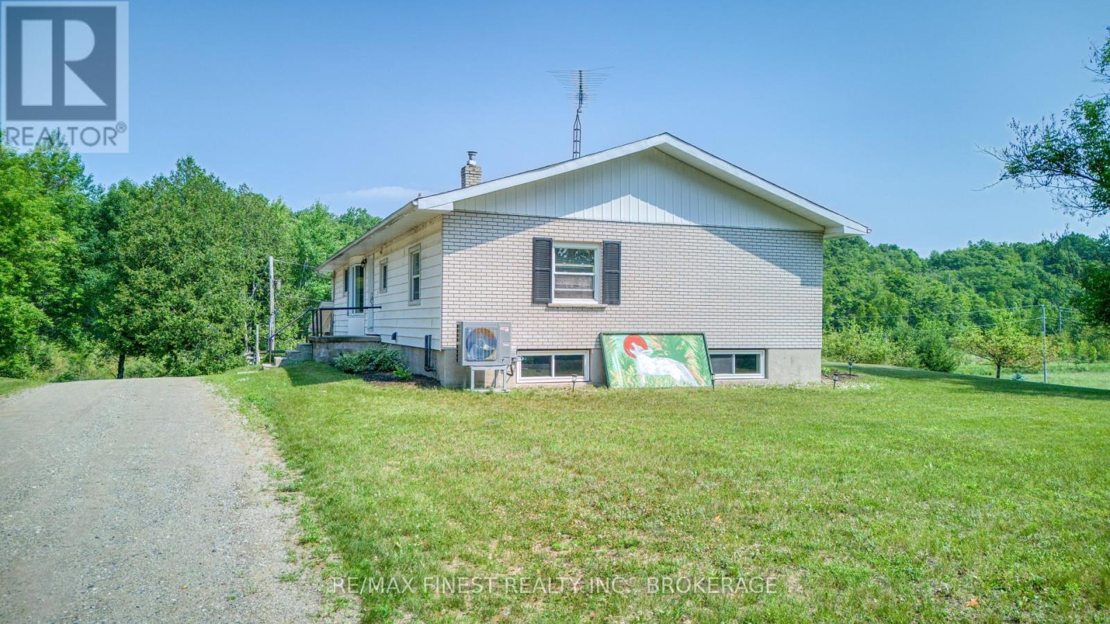 1286 Brock Road, Frontenac, Ontario  K0H 2E0 - Photo 3 - X12466390