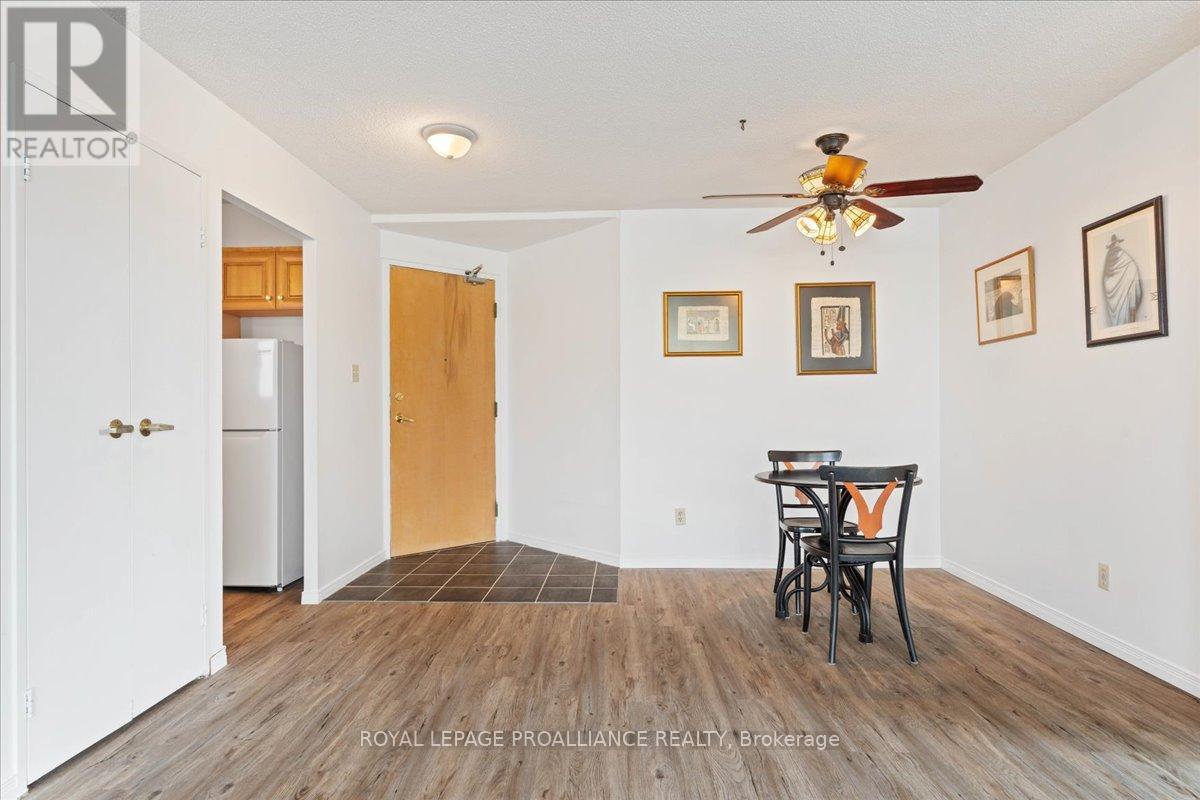 201 - 344 Front Street, Belleville, Ontario  K8N 5M4 - Photo 24 - X12466344