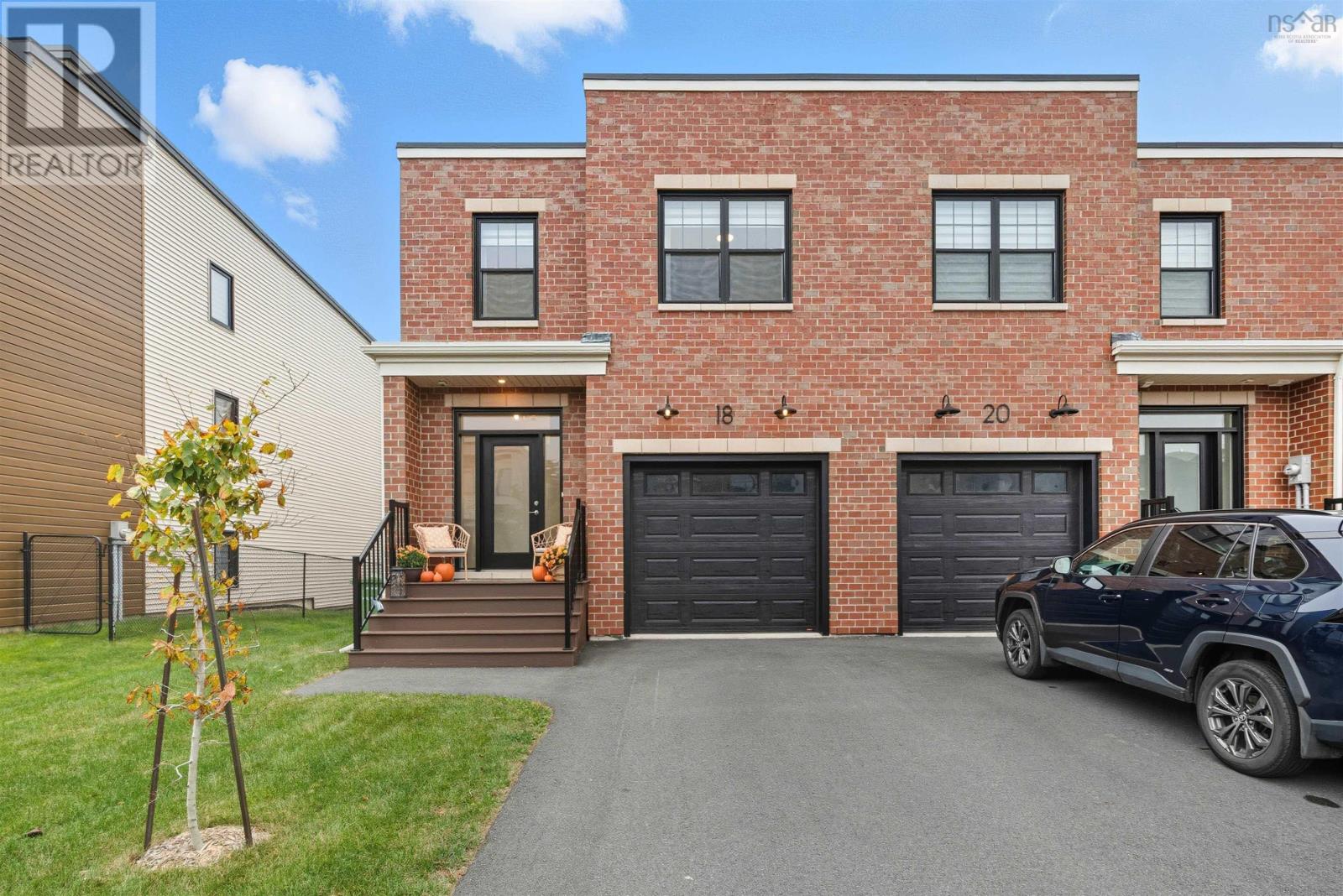 18 Trekker Drive, Bedford, Nova Scotia  B4B 2K7 - Photo 1 - 202525998