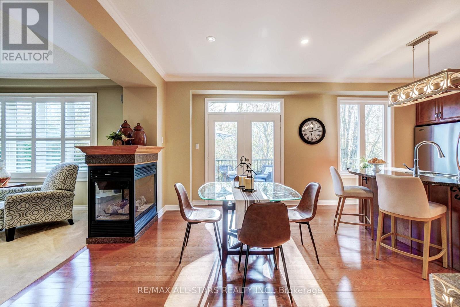 64 Button Crescent, Uxbridge, Ontario  L9P 1Z6 - Photo 10 - N12466260