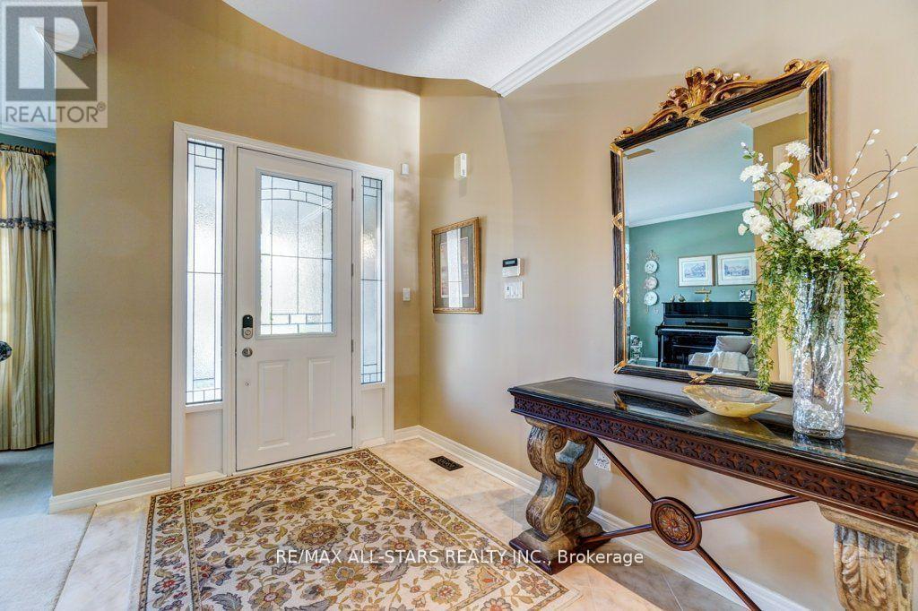 64 Button Crescent, Uxbridge, Ontario  L9P 1Z6 - Photo 4 - N12466260