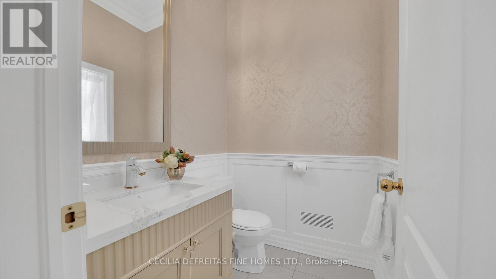 6 Orwell Drive, Vaughan, Ontario  L4H 4P7 - Photo 22 - N12466287