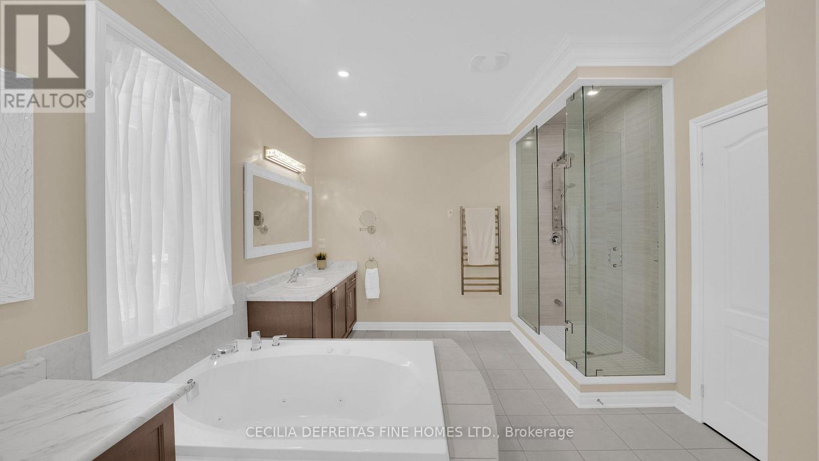 6 Orwell Drive, Vaughan, Ontario  L4H 4P7 - Photo 31 - N12466287