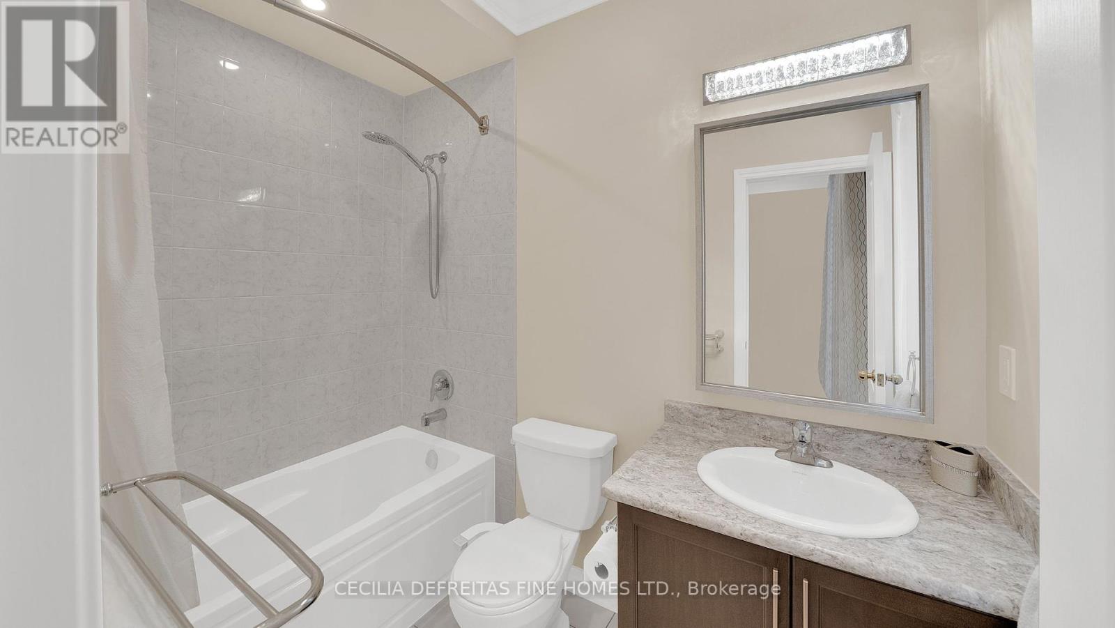 6 Orwell Drive, Vaughan, Ontario  L4H 4P7 - Photo 38 - N12466287
