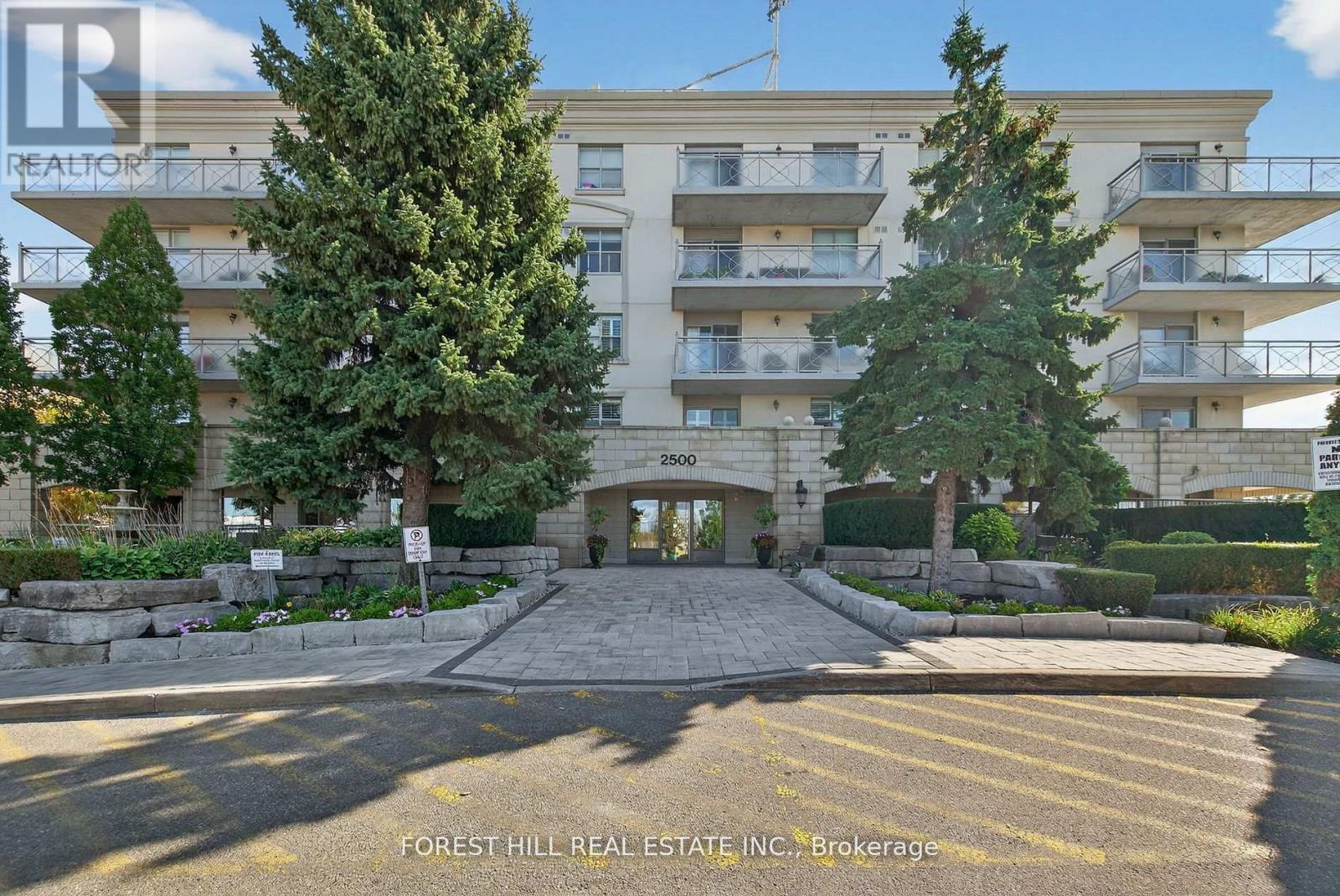 115 - 2500 Rutherford Road, Vaughan, Ontario  L4K 5N7 - Photo 1 - N12466305