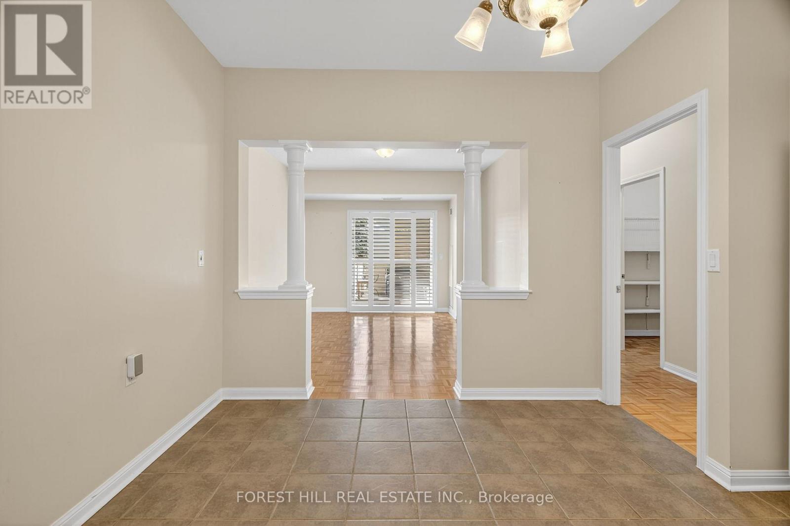 115 - 2500 Rutherford Road, Vaughan, Ontario  L4K 5N7 - Photo 8 - N12466305