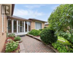 81 EWEN DRIVE, Uxbridge, Ontario