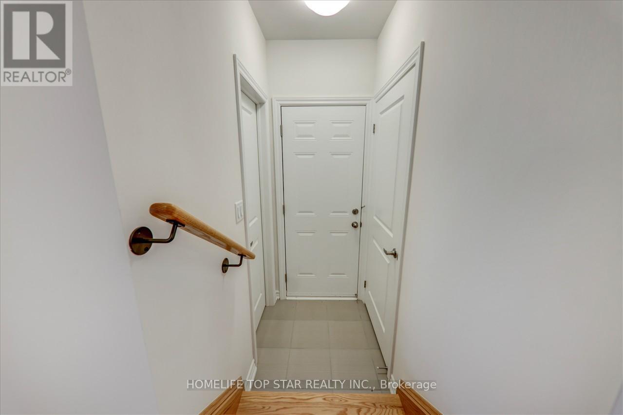 55 Brethet Heights, New Tecumseth (Beeton), Ontario  L0G 1A0 - Photo 17 - N12466330