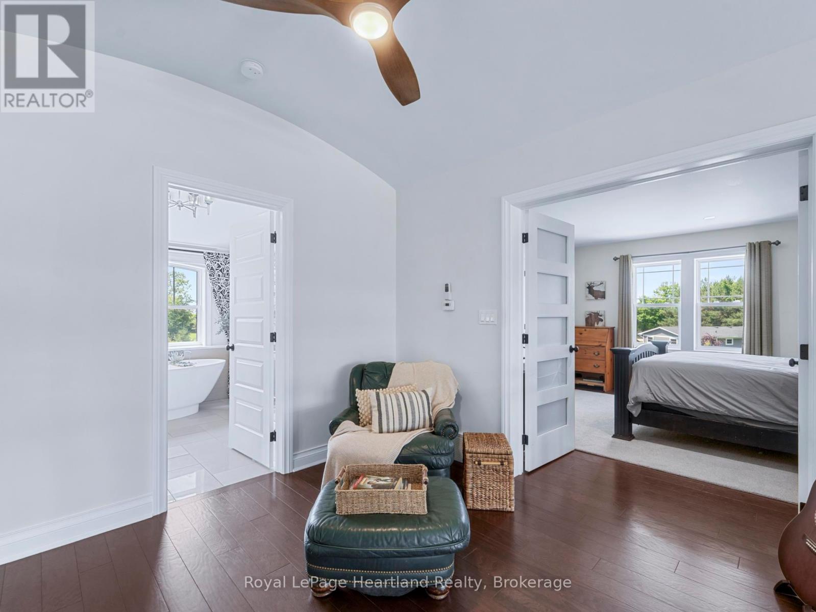 24 Thimbleweed Drive, Bluewater, Ontario  N0M 1G0 - Photo 40 - X12466340
