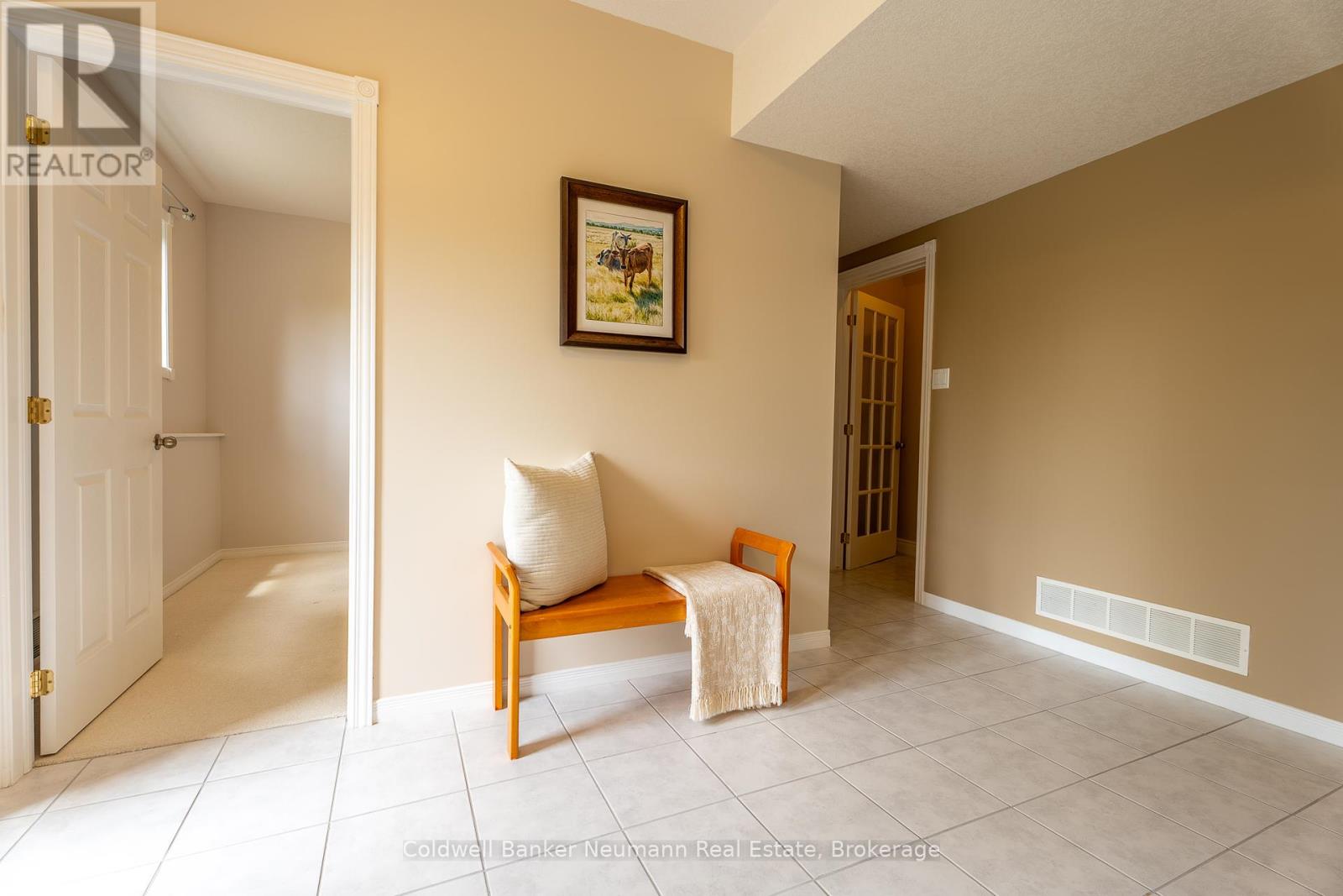 7677 Maltby Road E, Puslinch, Ontario  N0B 2J0 - Photo 30 - X12466362