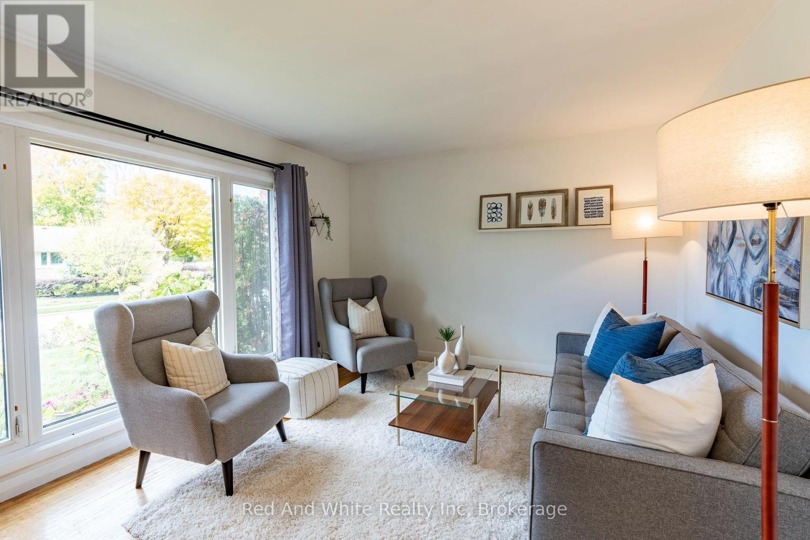 110 Ellis Crescent S, Waterloo, Ontario  N2J 2B8 - Photo 6 - X12466408