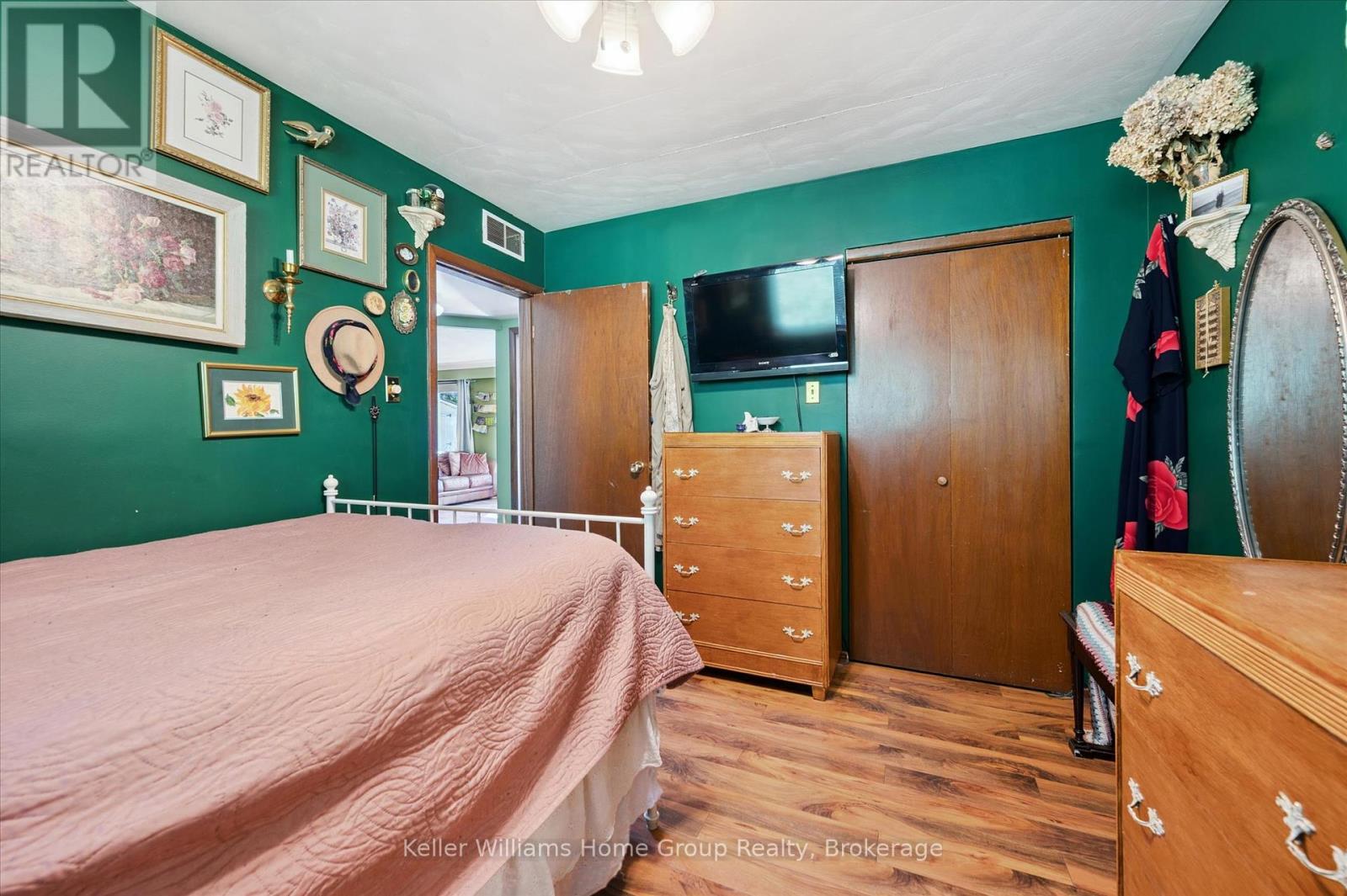568 Black Street, Centre Wellington, Ontario  N1M 0A3 - Photo 20 - X12466445