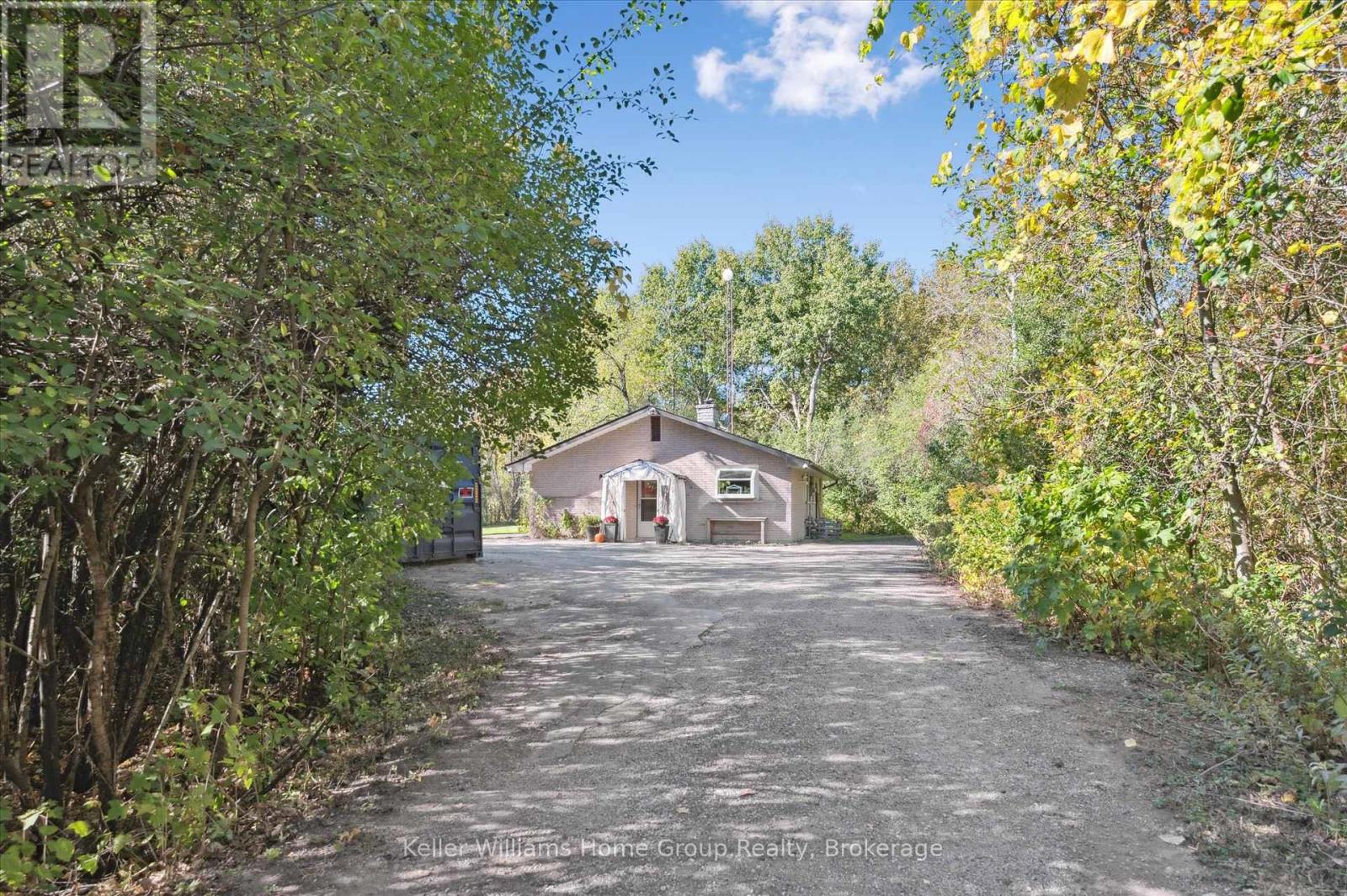 568 Black Street, Centre Wellington, Ontario  N1M 0A3 - Photo 38 - X12466445