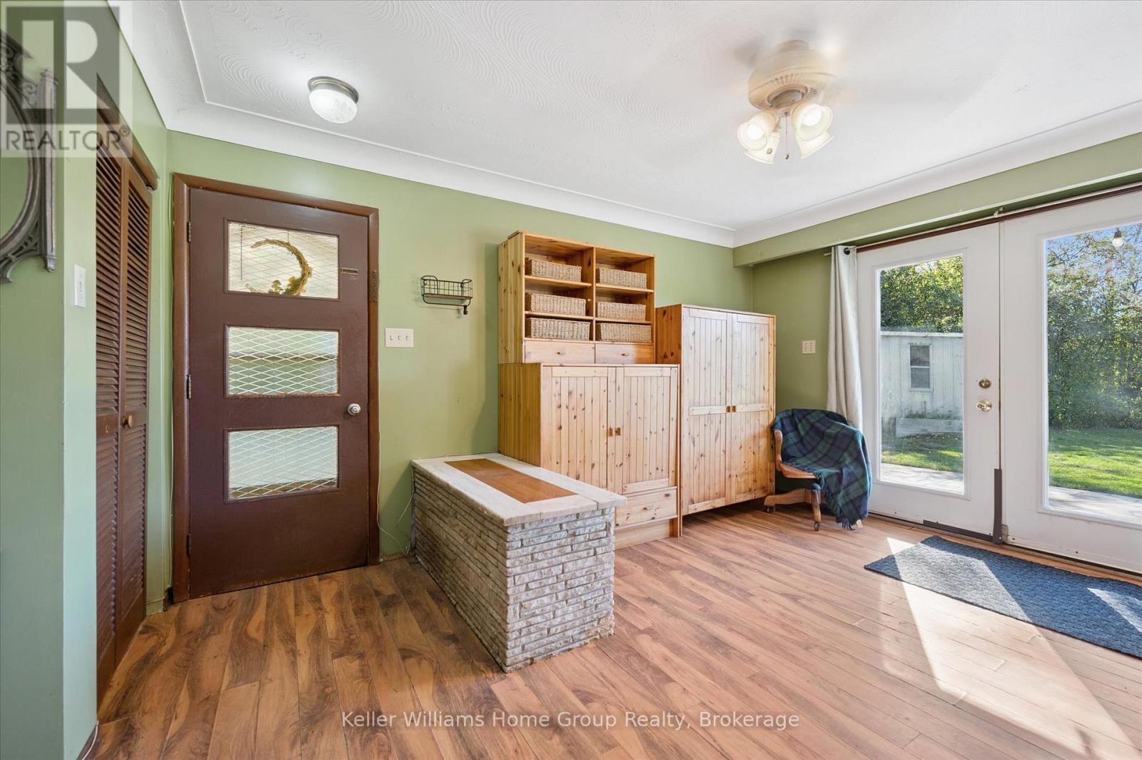568 Black Street, Centre Wellington, Ontario  N1M 0A3 - Photo 6 - X12466445
