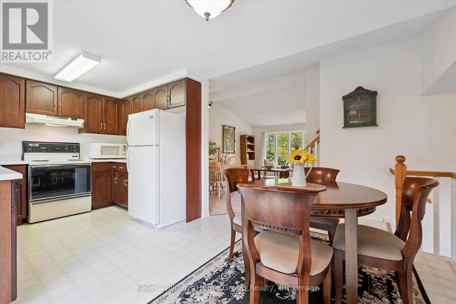 108 Lou Hilts Crescent, Guelph/eramosa, Ontario  N0B 2K0 - Photo 23 - X12466447