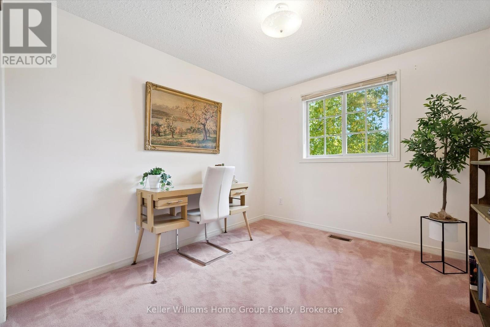 108 Lou Hilts Crescent, Guelph/eramosa, Ontario  N0B 2K0 - Photo 35 - X12466447