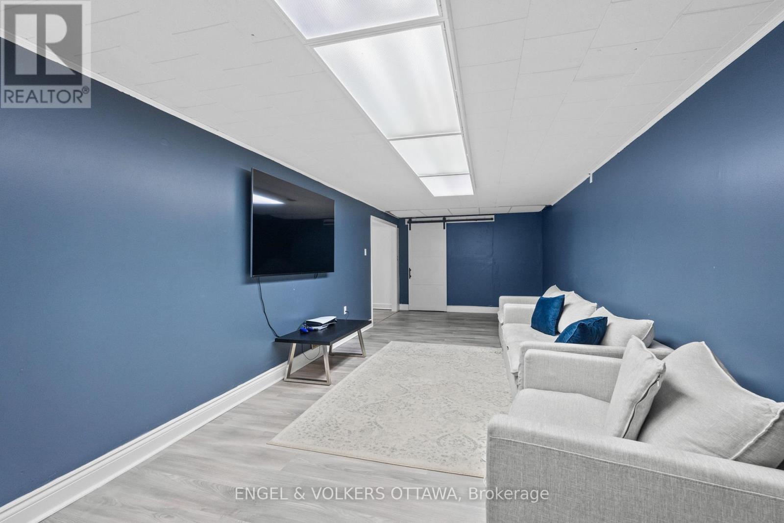 43 Cordova Street, Ottawa, Ontario  K2G 1N3 - Photo 17 - X12466378