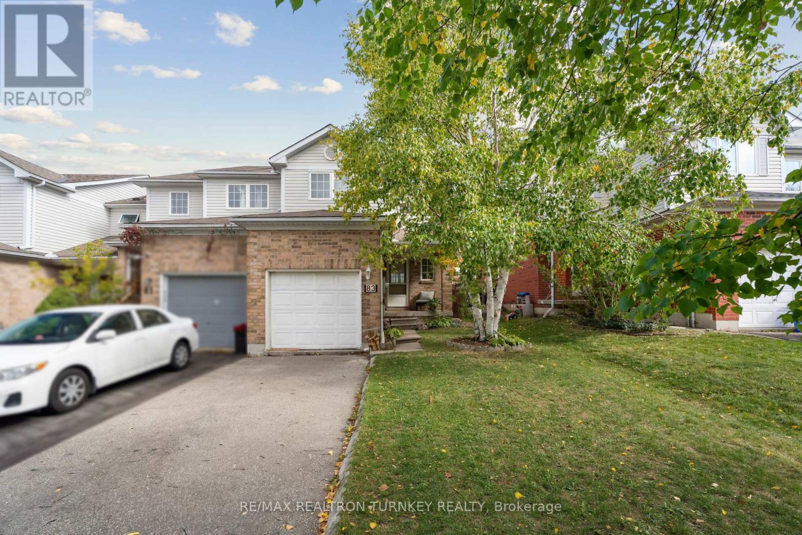 83 Pickett Crescent, Barrie, Ontario  L4N 8C1 - Photo 2 - S12466329