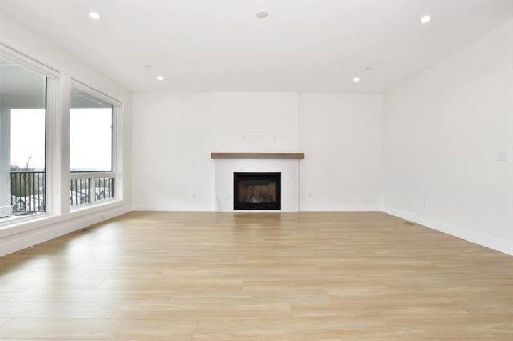 34030 Parr Avenue, Mission, British Columbia  V2V 6B2 - Photo 10 - R3058860