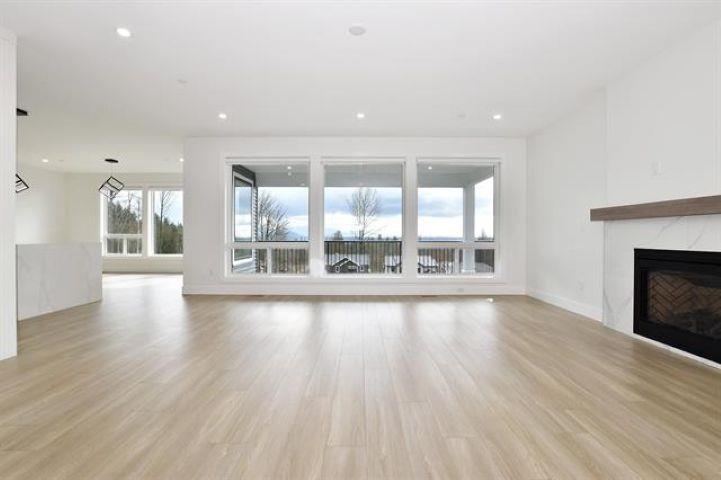 34030 Parr Avenue, Mission, British Columbia  V2V 6B2 - Photo 11 - R3058860