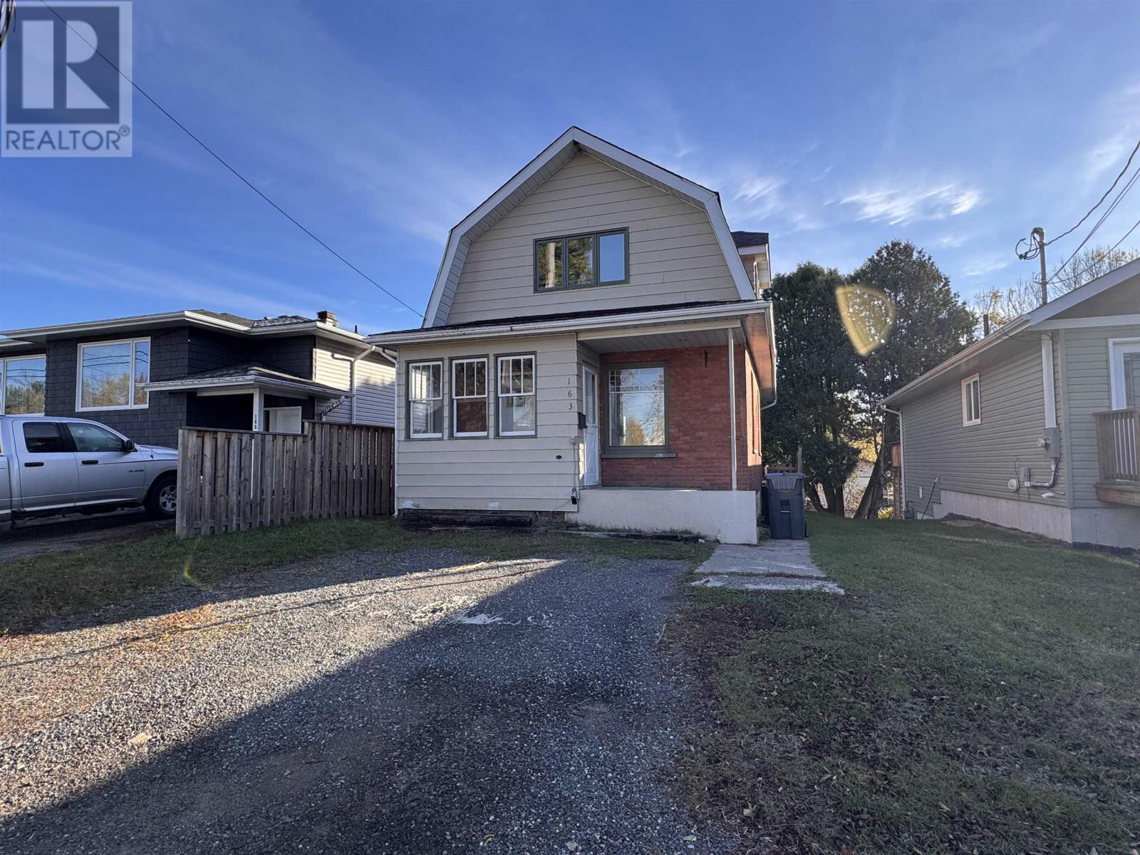 163 Bruce St, Thunder Bay, Ontario  P7A 5W8 - Photo 2 - TB253235