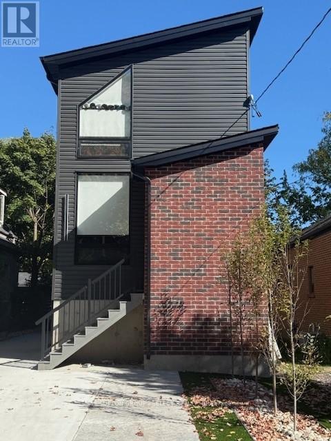180 THOMPSON ROAD, London South, Ontario