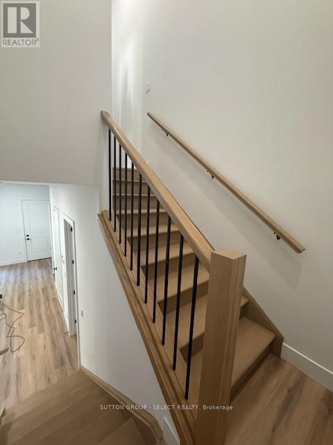 180 Thompson Road, London South, Ontario  N5Z 2Y8 - Photo 5 - X12466350