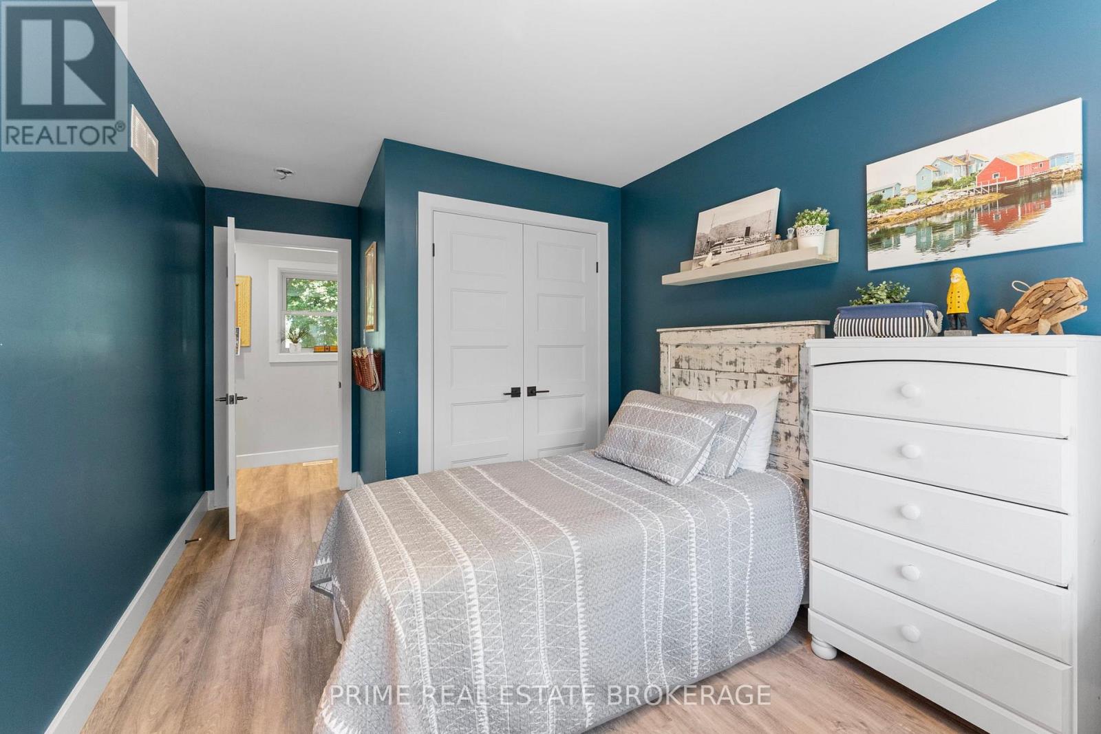 21 Chiniquy Street, Bluewater, Ontario  N0M 1G0 - Photo 18 - X12466352