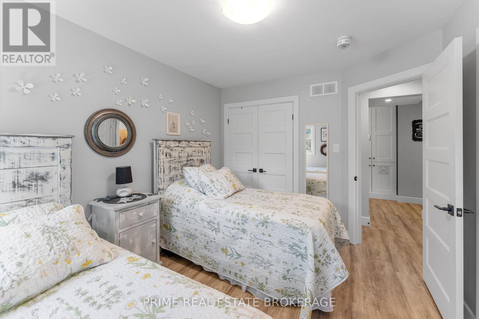 21 Chiniquy Street, Bluewater, Ontario  N0M 1G0 - Photo 22 - X12466352