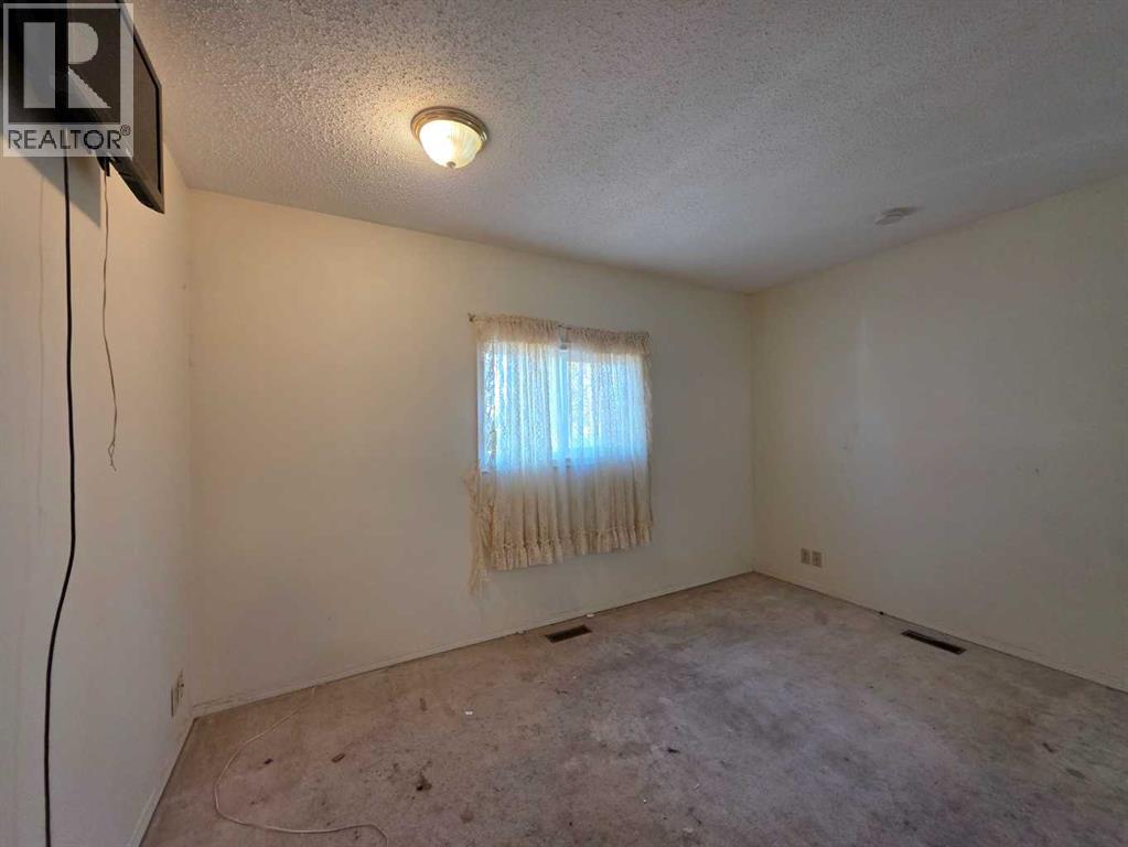 126 1 Street, Turin, Alberta  T0K 2H0 - Photo 18 - A2264824