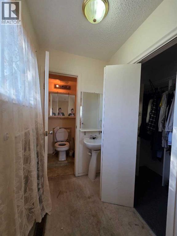126 1 Street, Turin, Alberta  T0K 2H0 - Photo 19 - A2264824