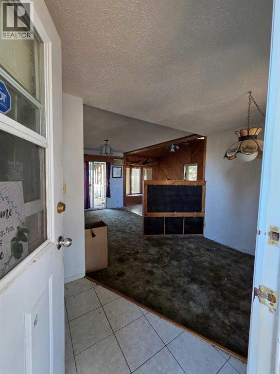 126 1 Street, Turin, Alberta  T0K 2H0 - Photo 4 - A2264824